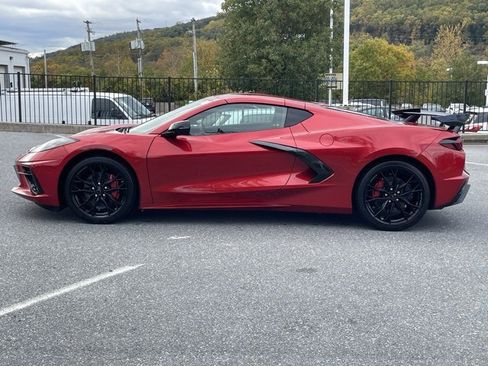 Certified 2025 Chevrolet Corvette Stingray Coupe w/ 1LT image 9