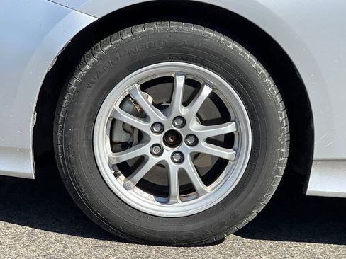 Used 2022 Toyota Prius Prime LE FWD image 12