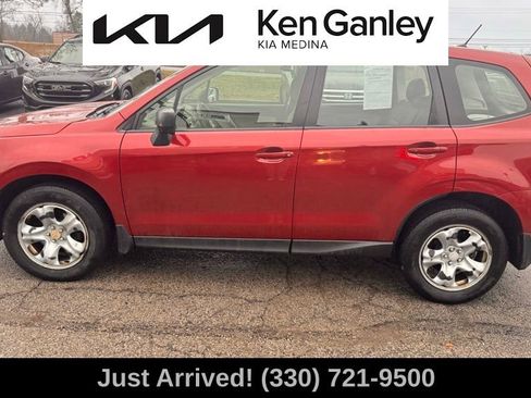 Used 2014 Subaru Forester 2.5i image 8