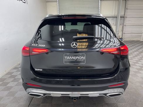 Used 2025 Mercedes-Benz GLC 300 4MATIC image 5