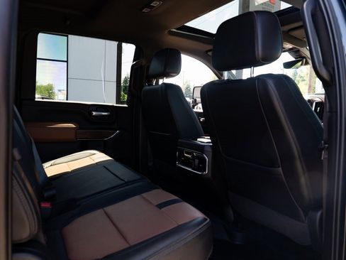 Used 2023 Chevrolet Silverado 3500 High Country w/ Z71 Off-Road Package image 25