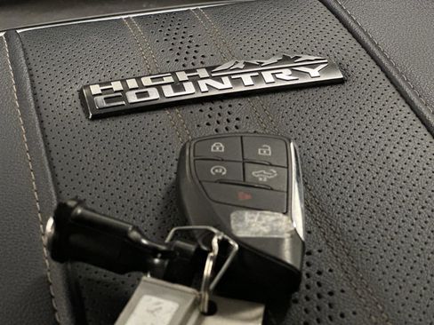 Certified 2024 Chevrolet Silverado 2500 High Country w/ Technology Package image 48