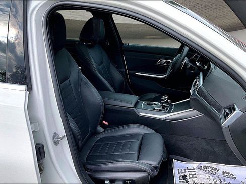 Used 2020 BMW 330i Sedan w/ Convenience Package RWD image 6