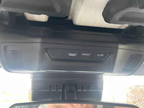 Used 2024 Jeep Wrangler Unlimited Sahara AWD/4WD image 28