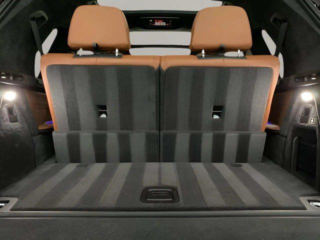 Used 2024 BMW X7 M60i w/ Executive Package AWD/4WD image 87