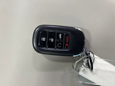 Used 2023 Honda Accord EX image 33