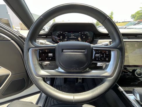 Used 2022 Land Rover Range Rover SE AWD/4WD image 24