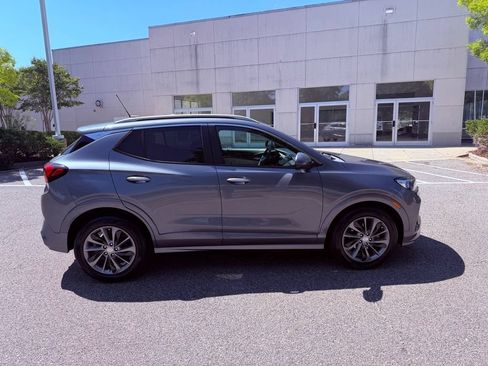 Used 2021 Buick Encore GX Select w/ Sport Touring Package FWD image 13