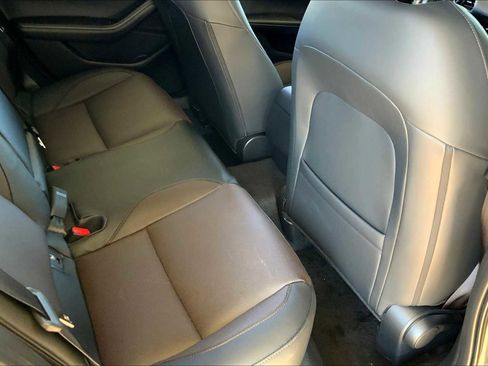 New 2026 MAZDA MAZDA3 Hatchback w/Premium Plus Pkg image 16