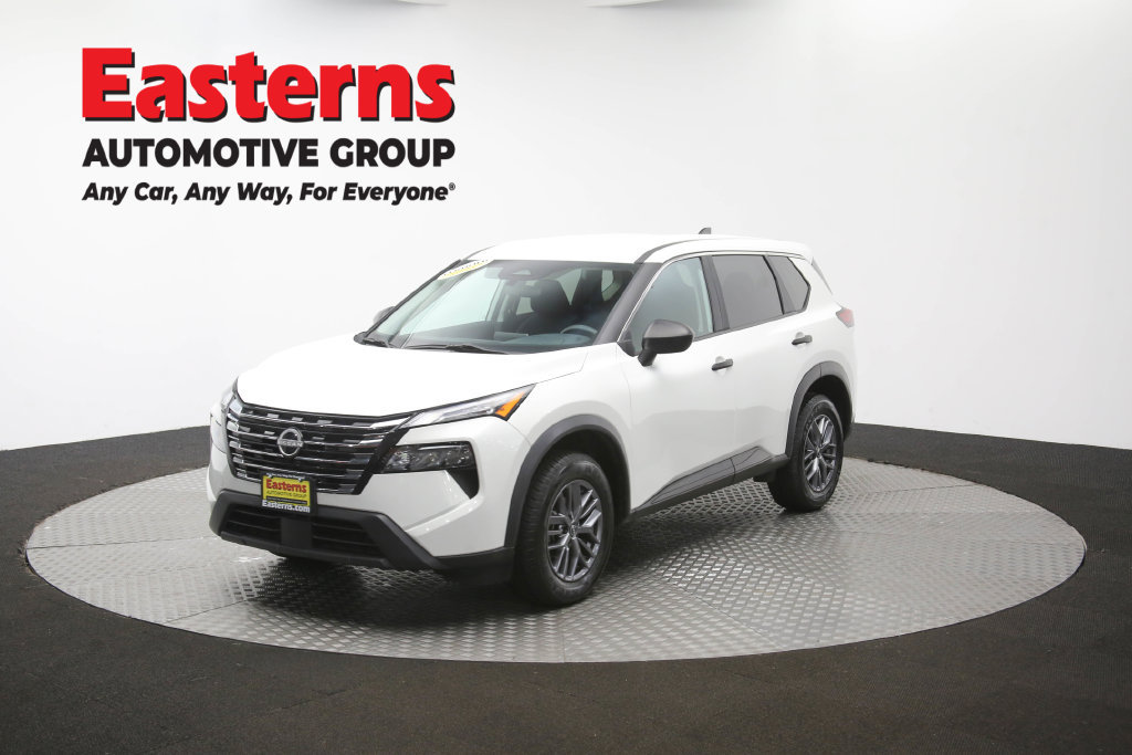 Used 2024 Nissan Rogue S AWD/4WD image 53
