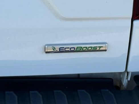 Used 2019 Ford F150 Lariat w/ Equipment Group 502A Luxury AWD/4WD image 11