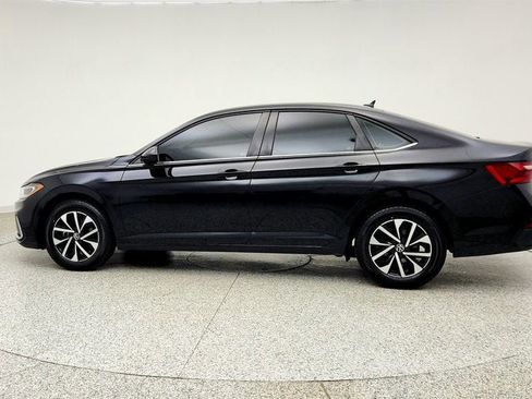 Used 2025 Volkswagen Jetta S FWD image 8