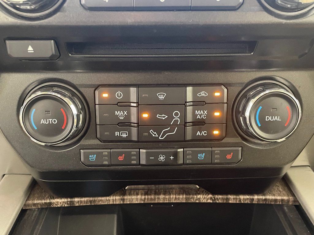 Used 2017 Ford F250 Lariat w/ Lariat Ultimate Package AWD/4WD image 21
