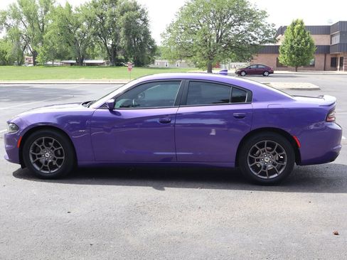 Used 2018 Dodge Charger GT AWD/4WD image 9