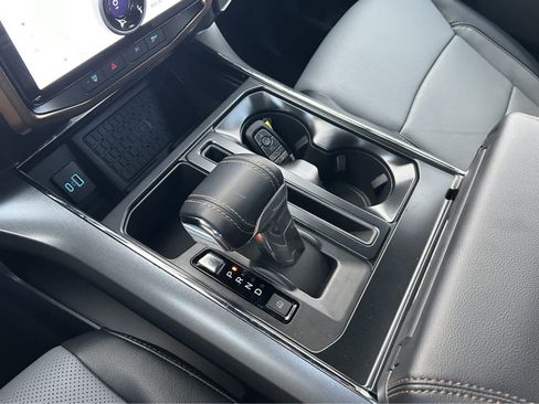 New 2023 Ford F150 Lightning Lariat image 66