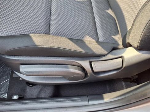 Used 2025 Kia Soul LX w/ LX Technology Package image 15