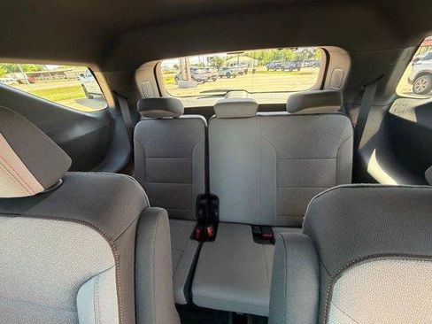 New 2026 Chevrolet Traverse LT w/ Driver Confidence Package image 11