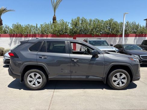 Used 2024 Toyota RAV4 LE FWD image 3