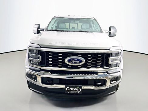 New 2026 Ford F450 4x4 Crew Cab Super Duty image 4