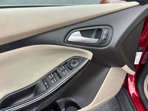 Used 2016 Ford Focus Electric Hatchback image 7