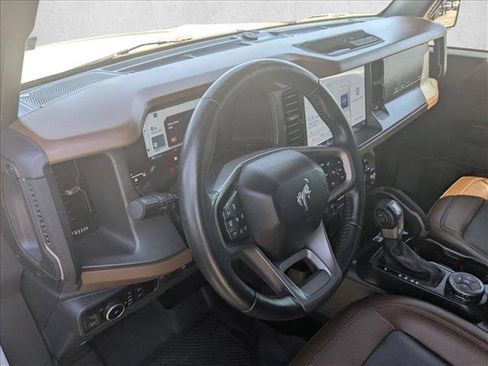 Used 2024 Ford Bronco Outer Banks AWD/4WD image 10