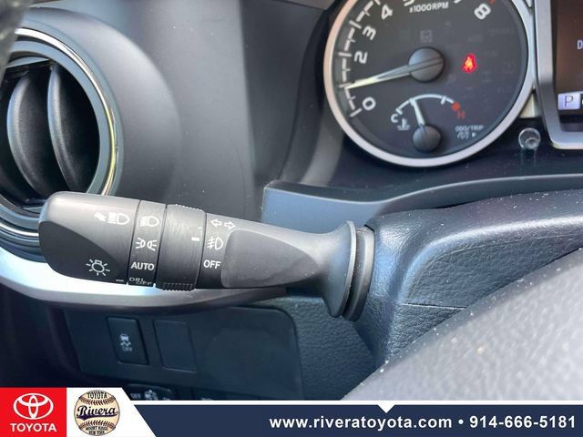 Used 2023 Toyota Tacoma SR5 AWD/4WD image 25