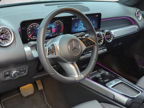 Certified 2024 Mercedes-Benz GLB 250 image 9