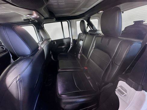 Used 2023 Jeep Wrangler Sahara w/ Cold Weather Group image 27