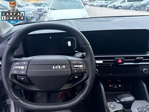 Used 2026 Kia Sportage SX AWD/4WD image 12