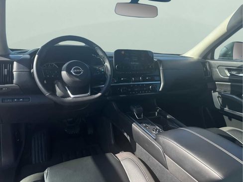 Used 2022 Nissan Pathfinder SL image 21