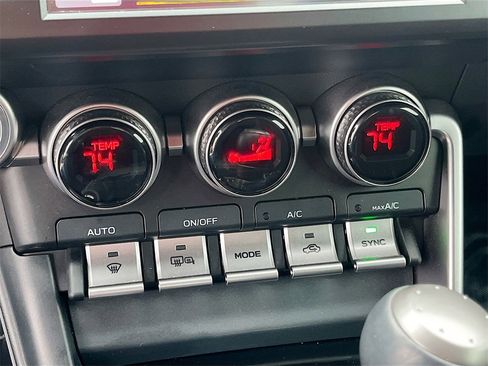 Used 2025 Toyota GR86 Premium image 15