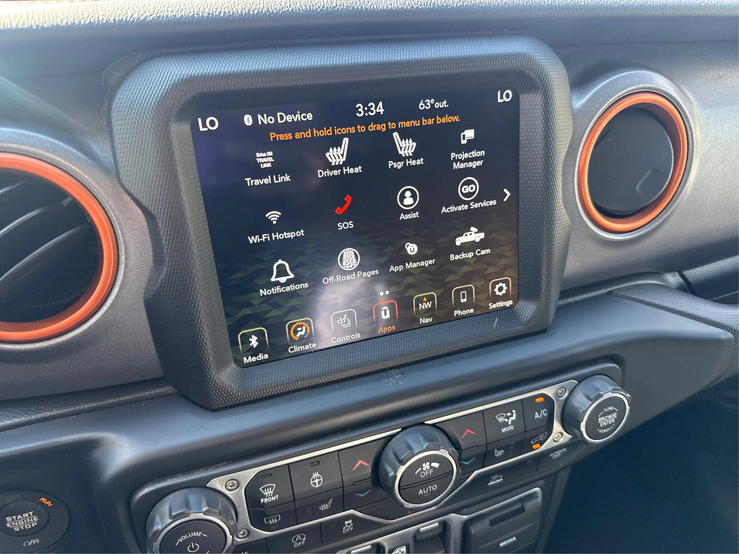 Used 2022 Jeep Gladiator Mojave w/ Cold Weather Group AWD/4WD image 13