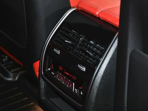 Used 2025 BMW X6 M Competition w/ Executive Package AWD/4WD image 63