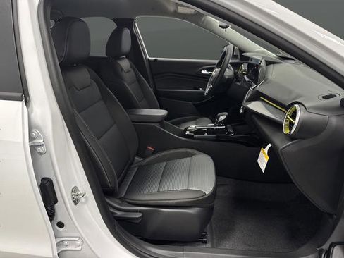 New 2026 Chevrolet Trax LT w/ Driver Confidence Package image 27