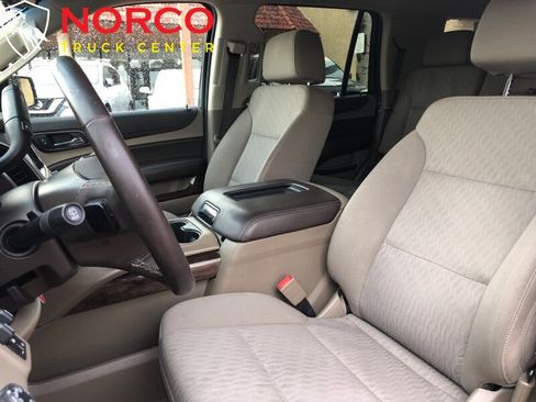 Used 2018 Chevrolet Tahoe LS w/ Max Trailering Package image 18