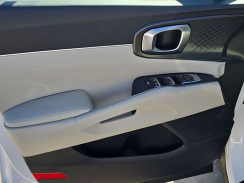 New 2026 Kia Sorento S image 19