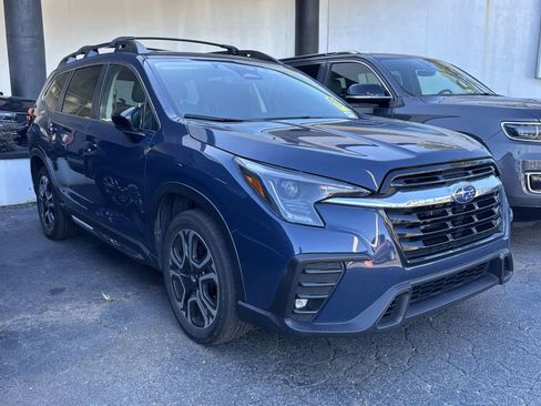 Used 2024 Subaru Ascent Limited w/ Technology Package image 2