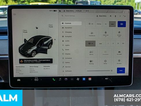 Used 2021 Tesla Model Y Long Range AWD/4WD image 34