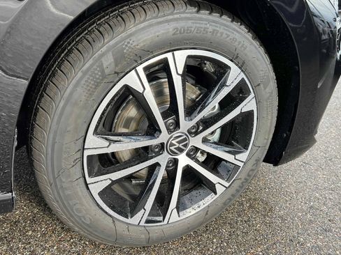 New 2026 Volkswagen Jetta Sport FWD image 8