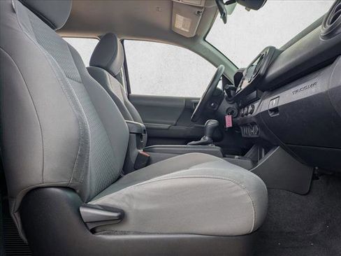 Used 2021 Toyota Tacoma SR w/ SR Convenience Package RWD image 16