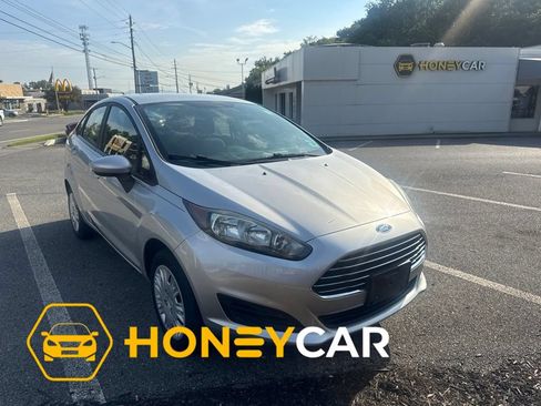 Used 2019 Ford Fiesta S FWD image 1