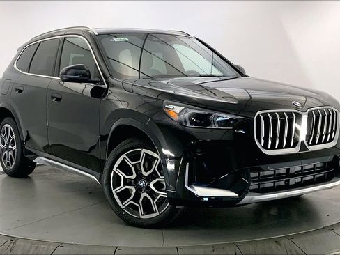 New 2026 BMW X1 xDrive28i w/ Convenience Package image 1