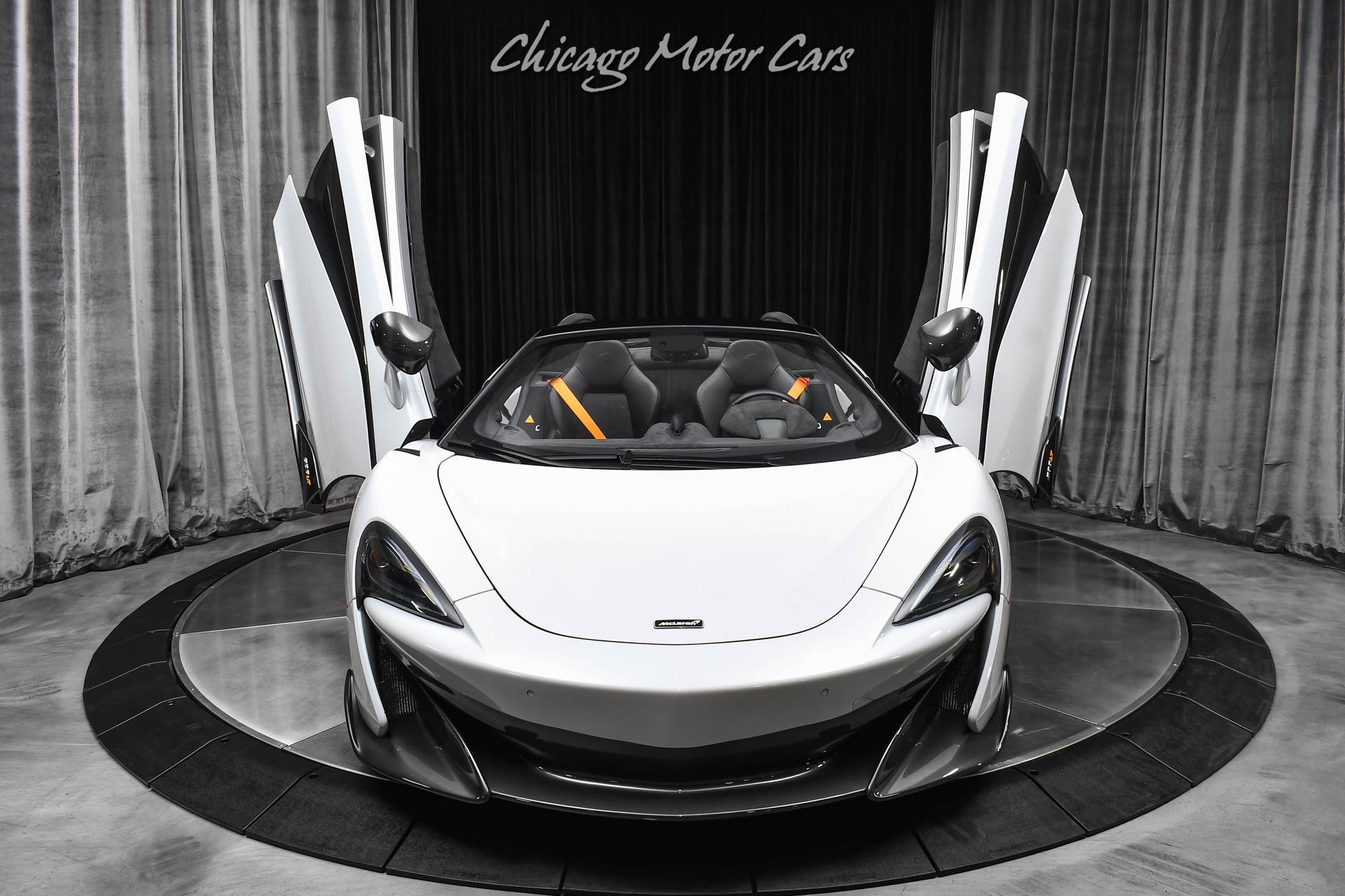Used 2020 McLaren 600LT Spider RWD image 30