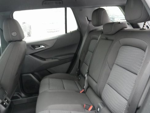 New 2026 Chevrolet Equinox LT image 25