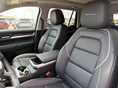 New 2027 GMC Terrain Denali w/ LPO, Floor Liner Package AWD/4WD image 5