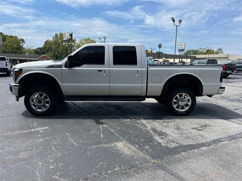Used 2016 Ford F250 Lariat image 7