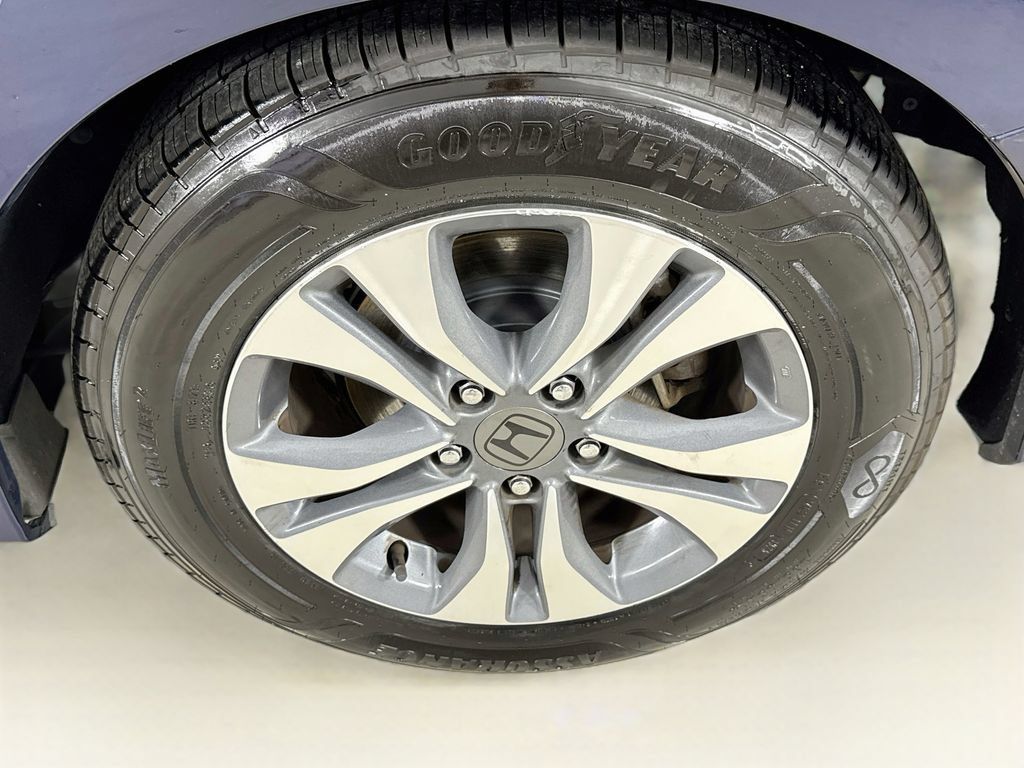 Used 2015 Honda Accord LX image 36