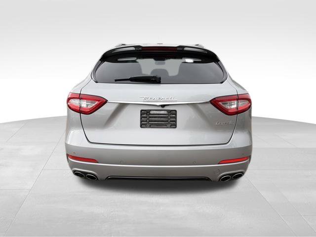 Used 2017 Maserati Levante w/ Sport Package AWD/4WD image 7