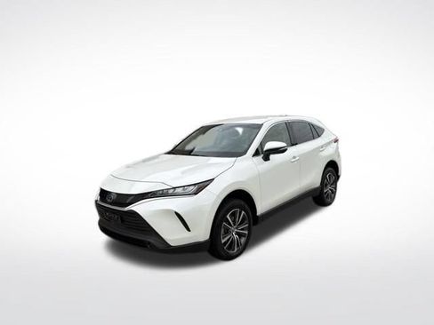 Used 2022 Toyota Venza LE AWD/4WD image 7