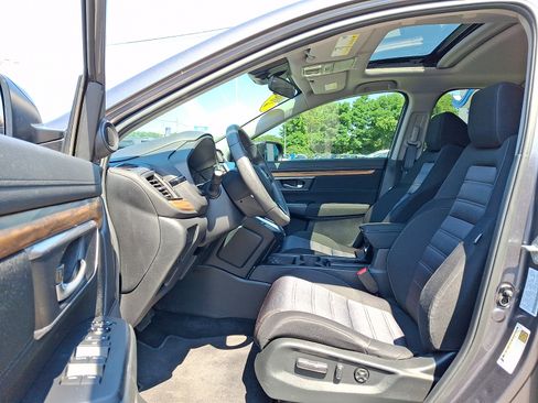 Used 2019 Honda CR-V EX image 14